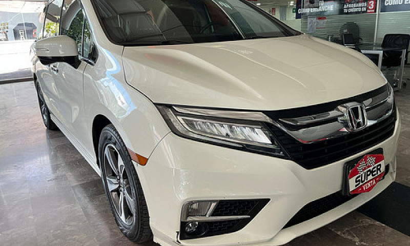 Honda Odyssey 2018 3...