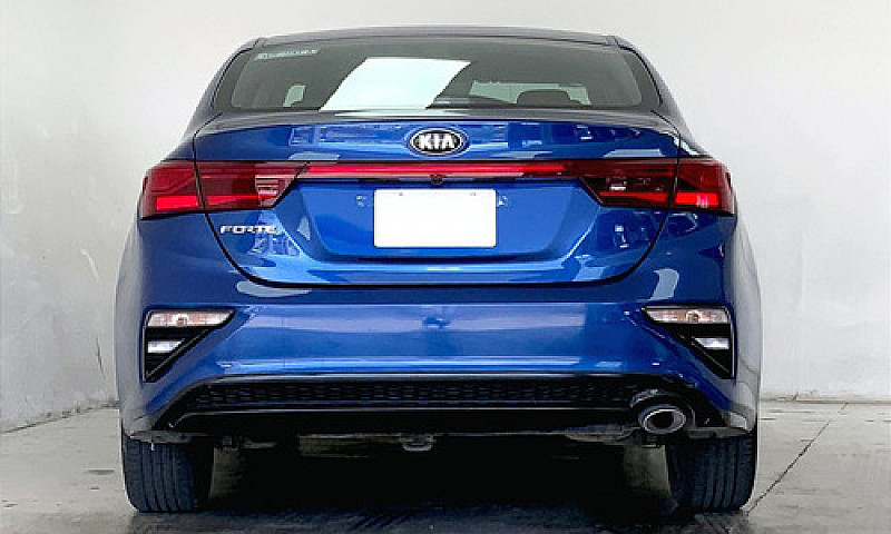 Kia Forte 2020...