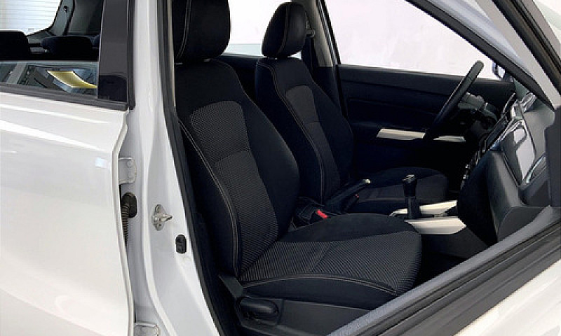 Suzuki Vitara 2016...