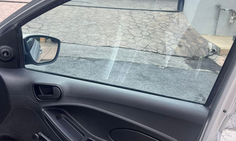 Ford Figo 1.5 Impuls...