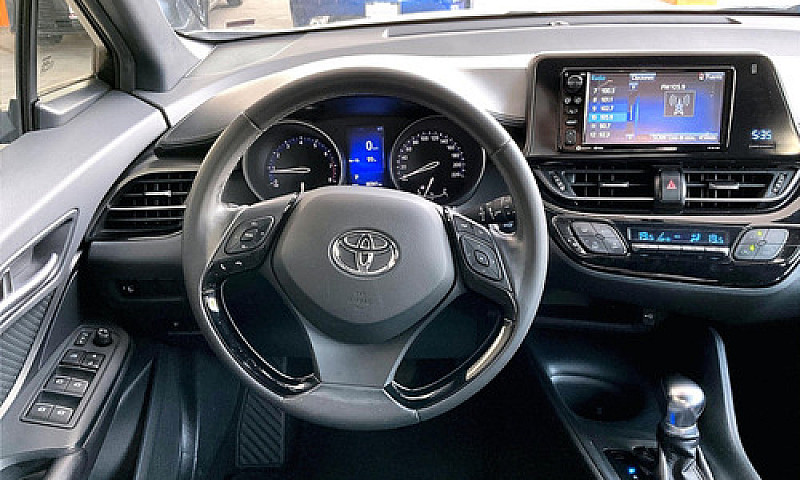 Toyota C-Hr 2019...