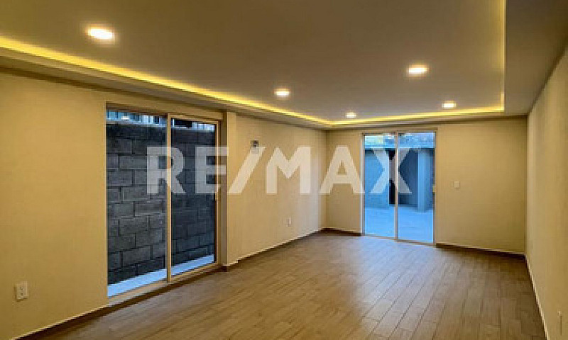 Casa En Venta Amplia...