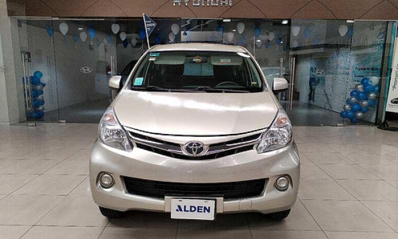 Toyota  Avanza  2015...