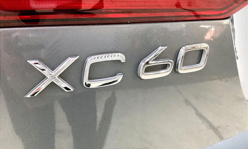 Volvo Xc60 2021...