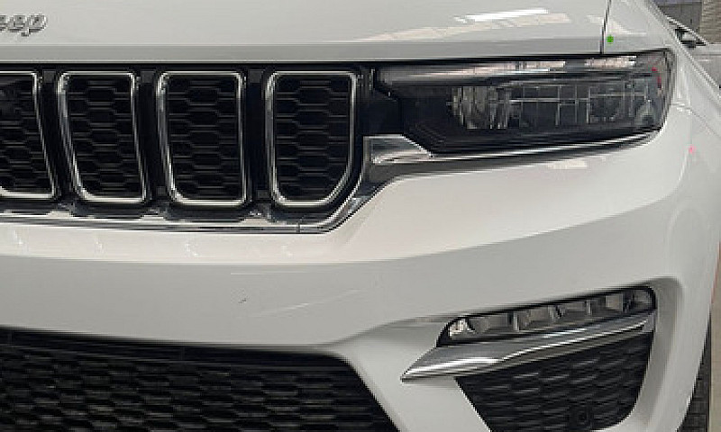 Jeep Grand Cherokee ...
