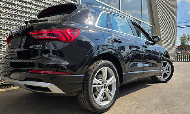 Audi Q3 2024...