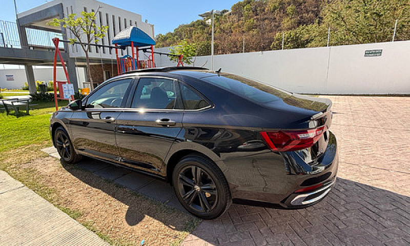 Volkswagen Jetta 1.4...