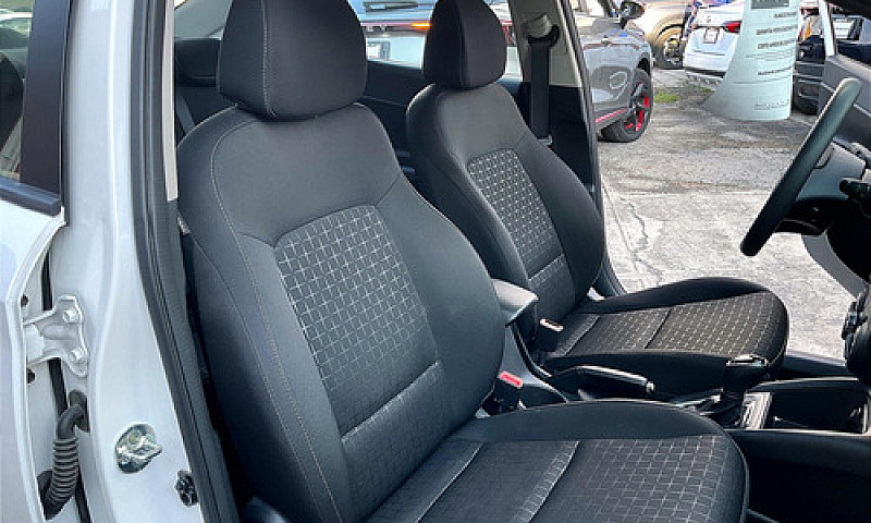 Hyundai Hb20 2023...