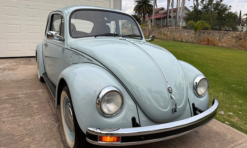 Volkswagen Sedan Ult...