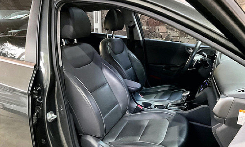 Hyundai Ioniq 2021...