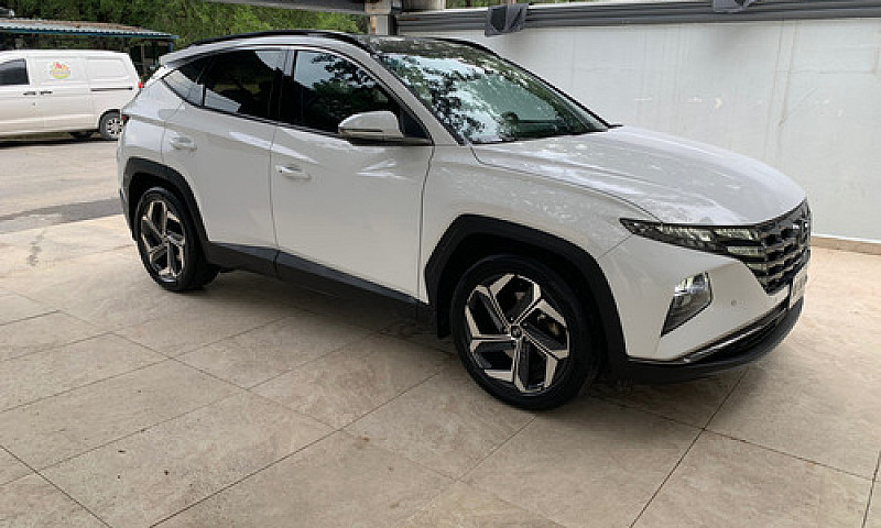 Hyundai Tucson 2.5 L...
