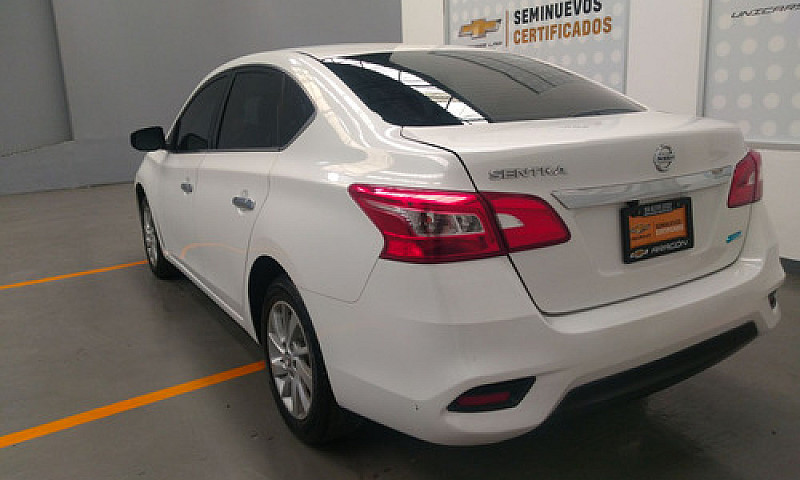 Nissan Sentra 2017...