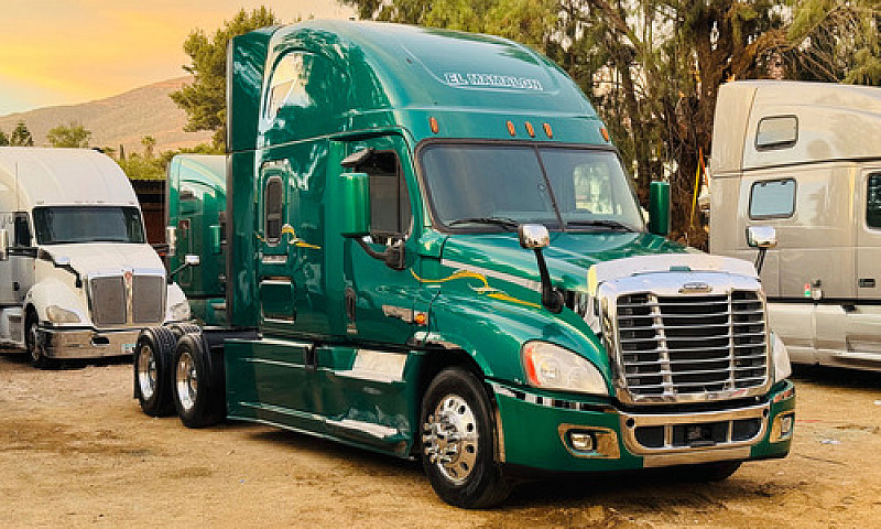 Freightliner Cascadi...