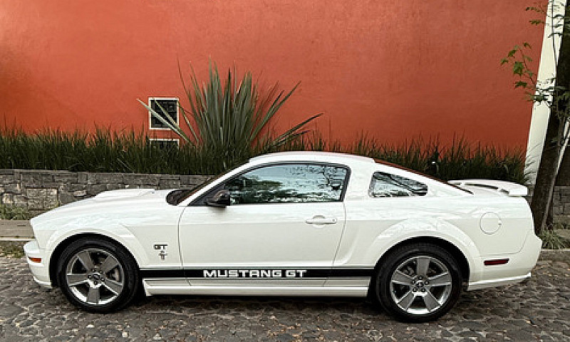 Ford Mustang 4.6 Gt ...