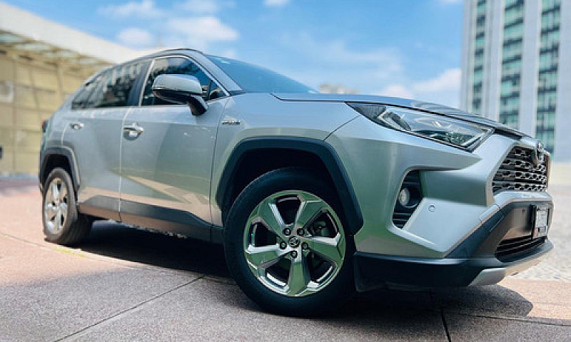 Toyota Rav4 2.5 Limi...