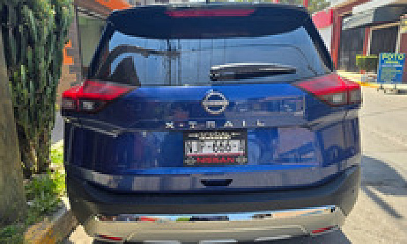 Nissan X-Trail 2.5 P...