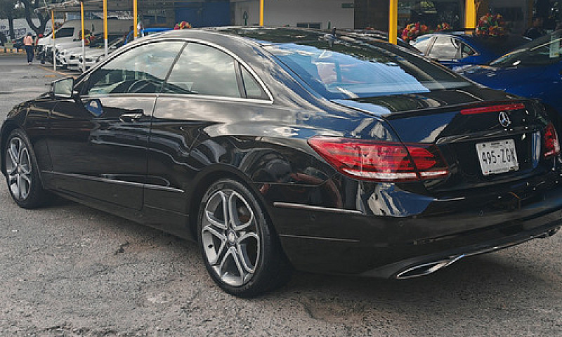 Mercedes-Benz Clase ...