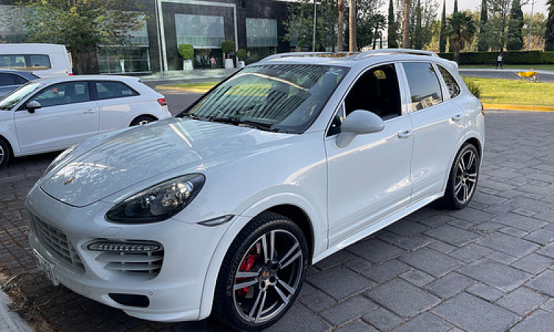 Porsche Cayenne 4.8 ...