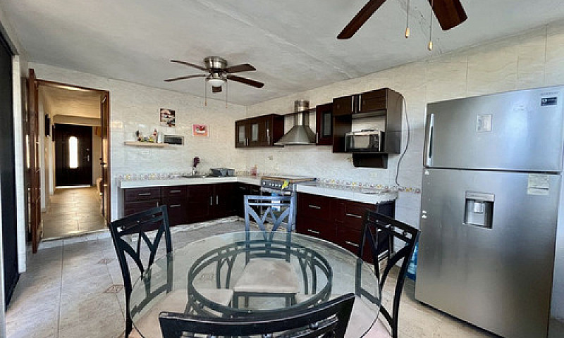 Casa En Venta En Fra...