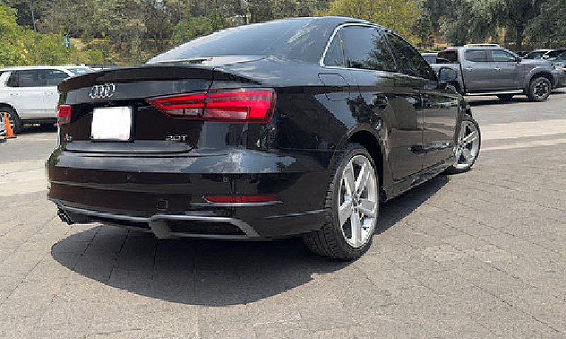 Audi A3 2.0 Sedán L ...