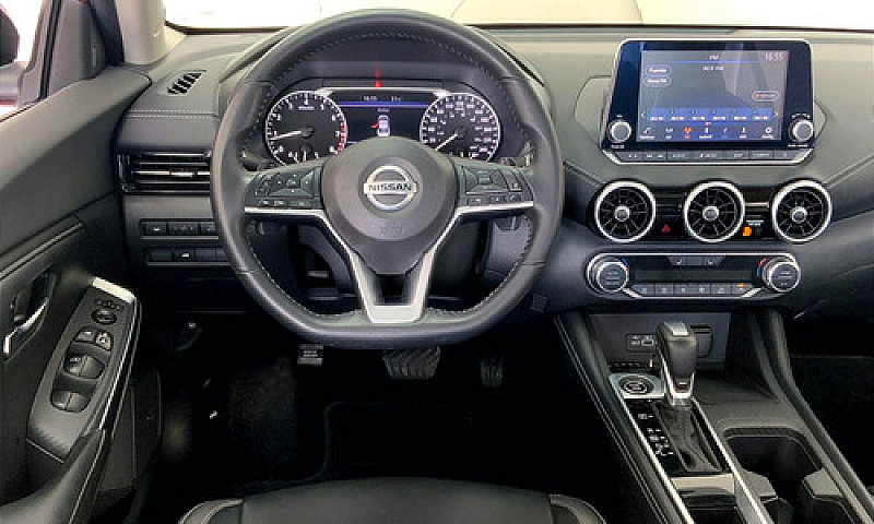 Nissan Sentra 2023...