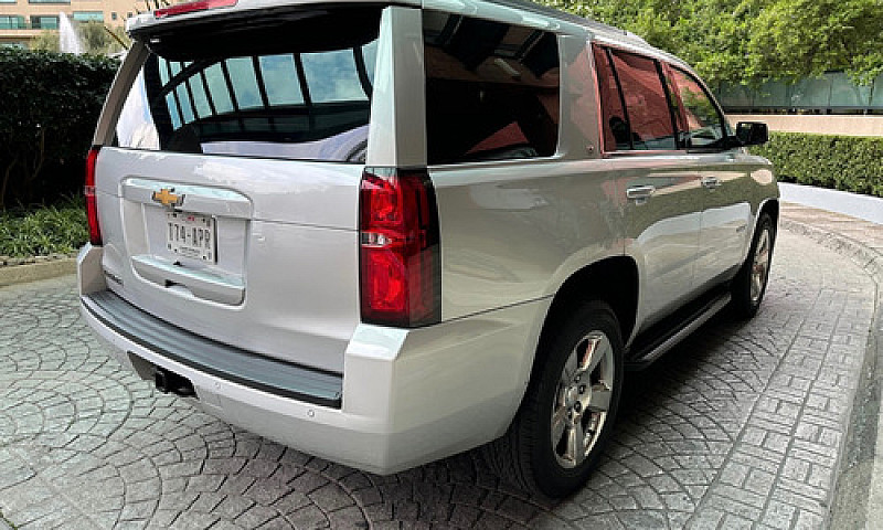 Chevrolet Tahoe 5.4 ...