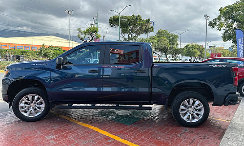 Chevrolet Silverado ...