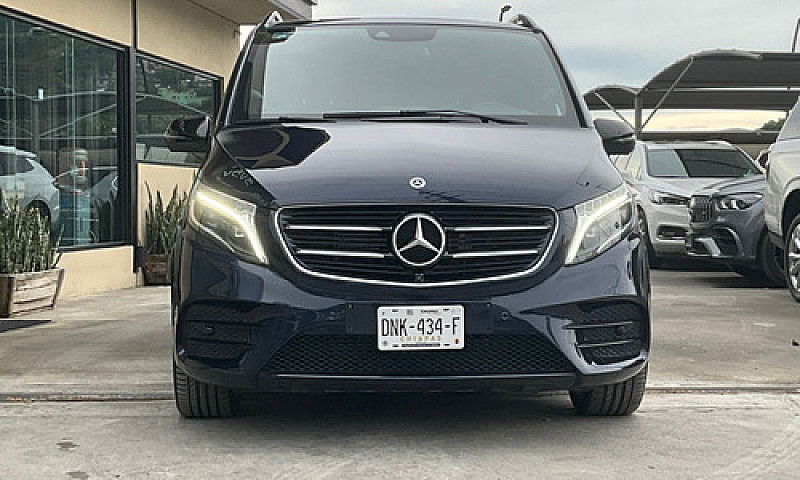 Mercedes-Benz Viano ...