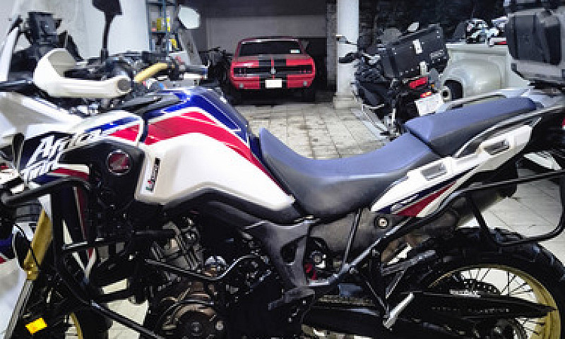 Africa Twin Dct  Crf...