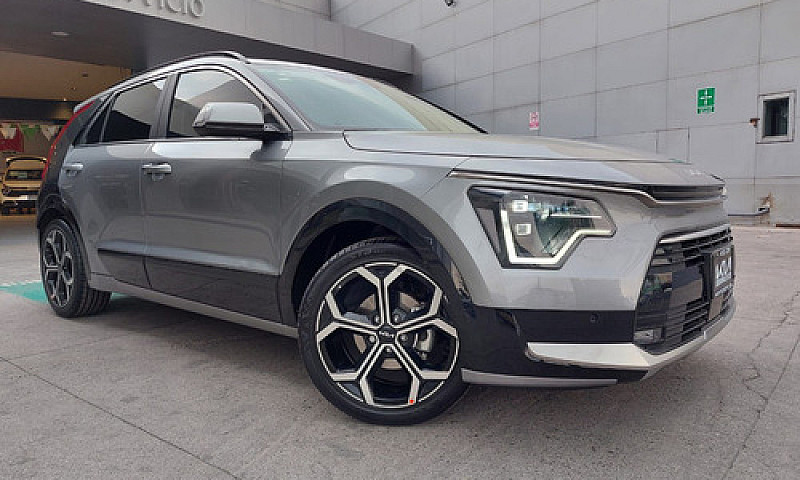 Kia Niro 2024...