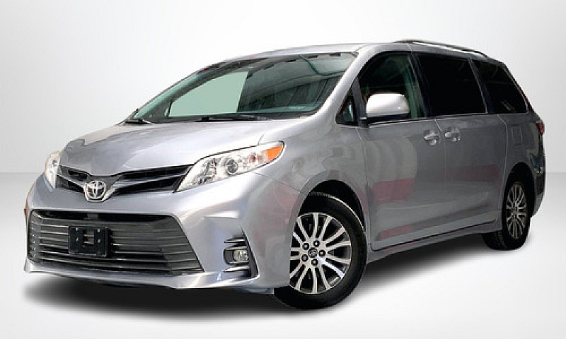 Toyota Sienna 2018...