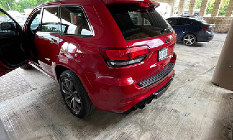 Grand Cherokee Track...