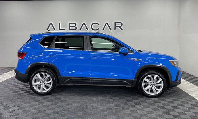 Volkswagen Taos 2022...