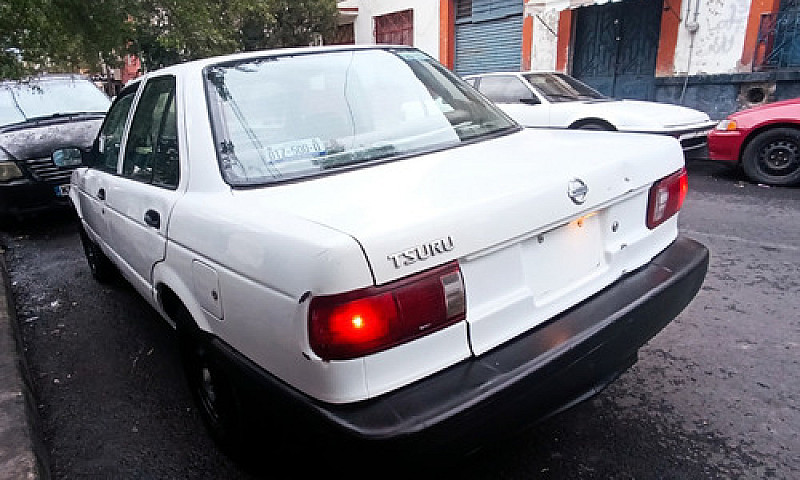Nissan Tsuru 1.6 Gsi...