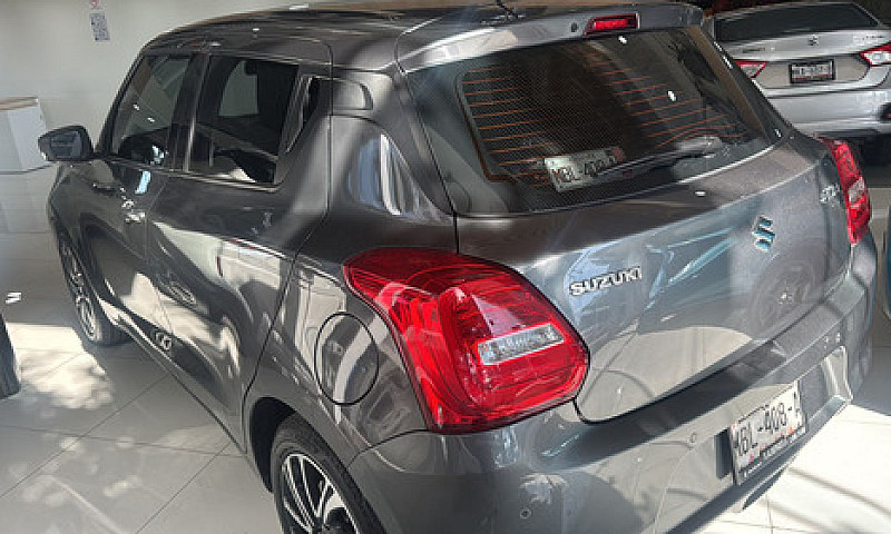 Suzuki Swift 2023...