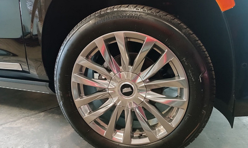 Cadillac Escalade Es...