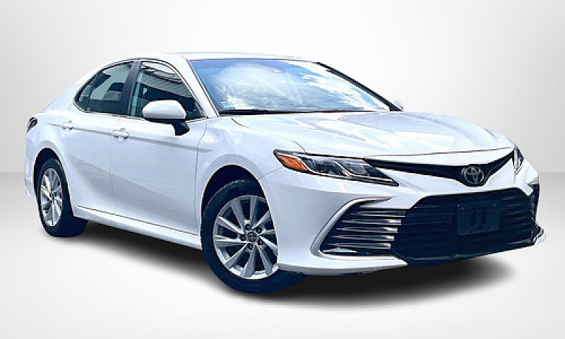 Toyota Camry 2022...