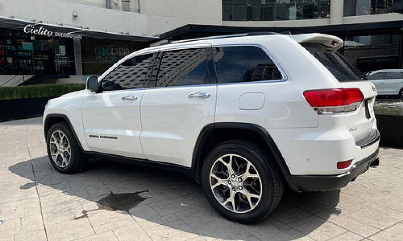Jeep Grand Cherokee ...