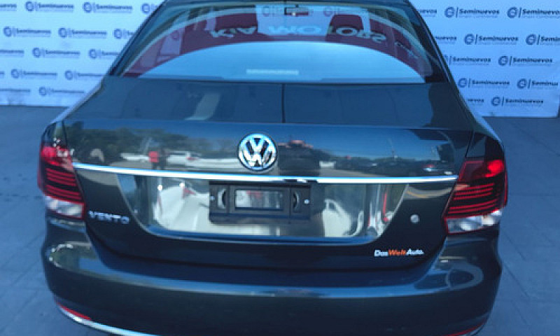 Volkswagen Vento 201...