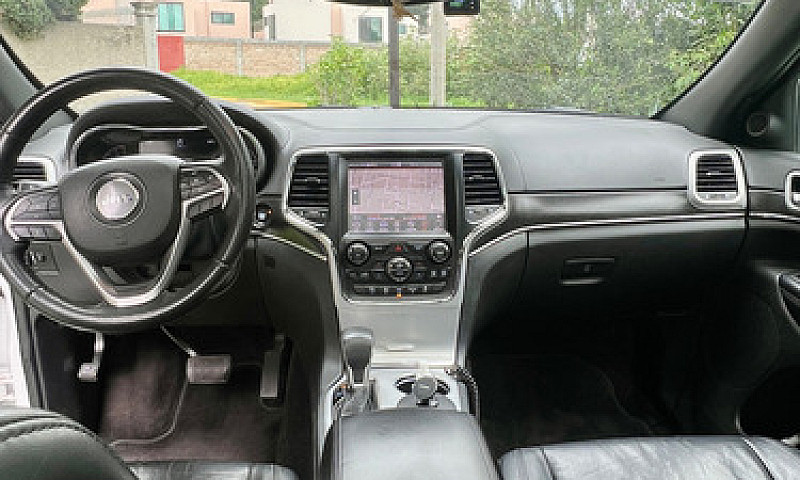 Jeep Grand Cherokee ...
