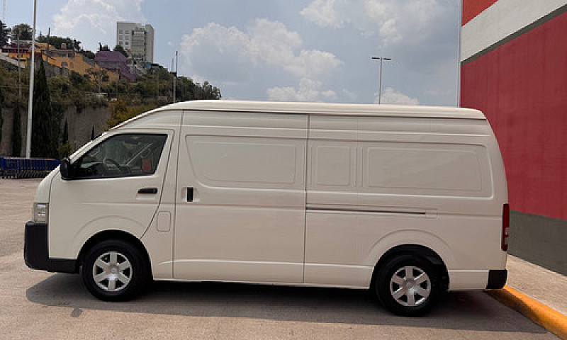 Toyota Hiace Panel S...