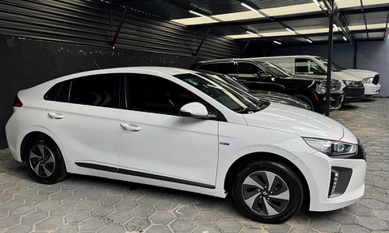Hyundai Ioniq 1.6 Gl...