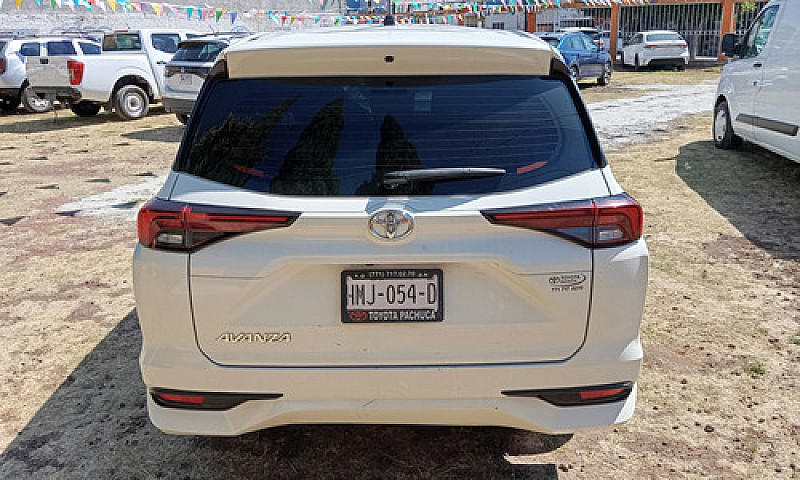 Toyota Avanza 1.5 Le...