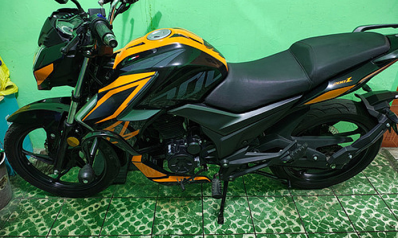 Motocicleta Italika ...