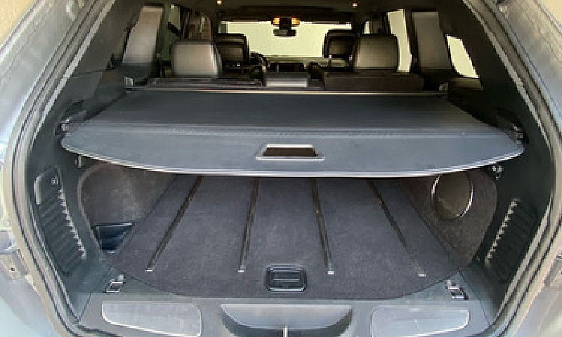 Jeep Grand Cherokee ...