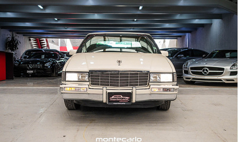 Cadillac Deville 199...