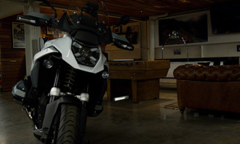 R 1300 Gs Equipada...