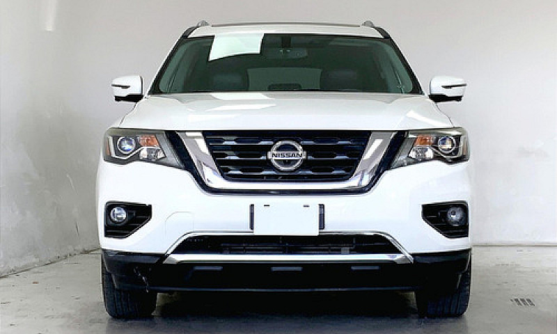 Nissan Pathfinder 20...