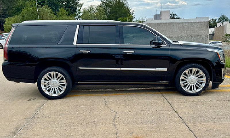 Cadillac Escalade Es...