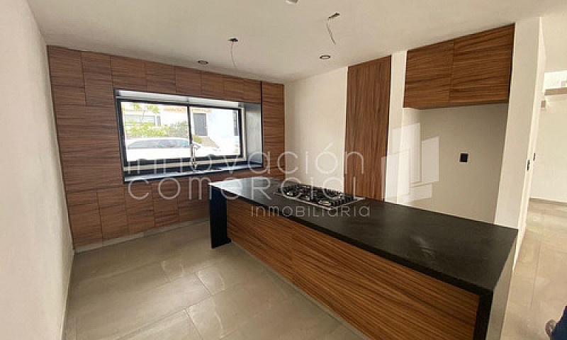 Casa En Venta En Gra...